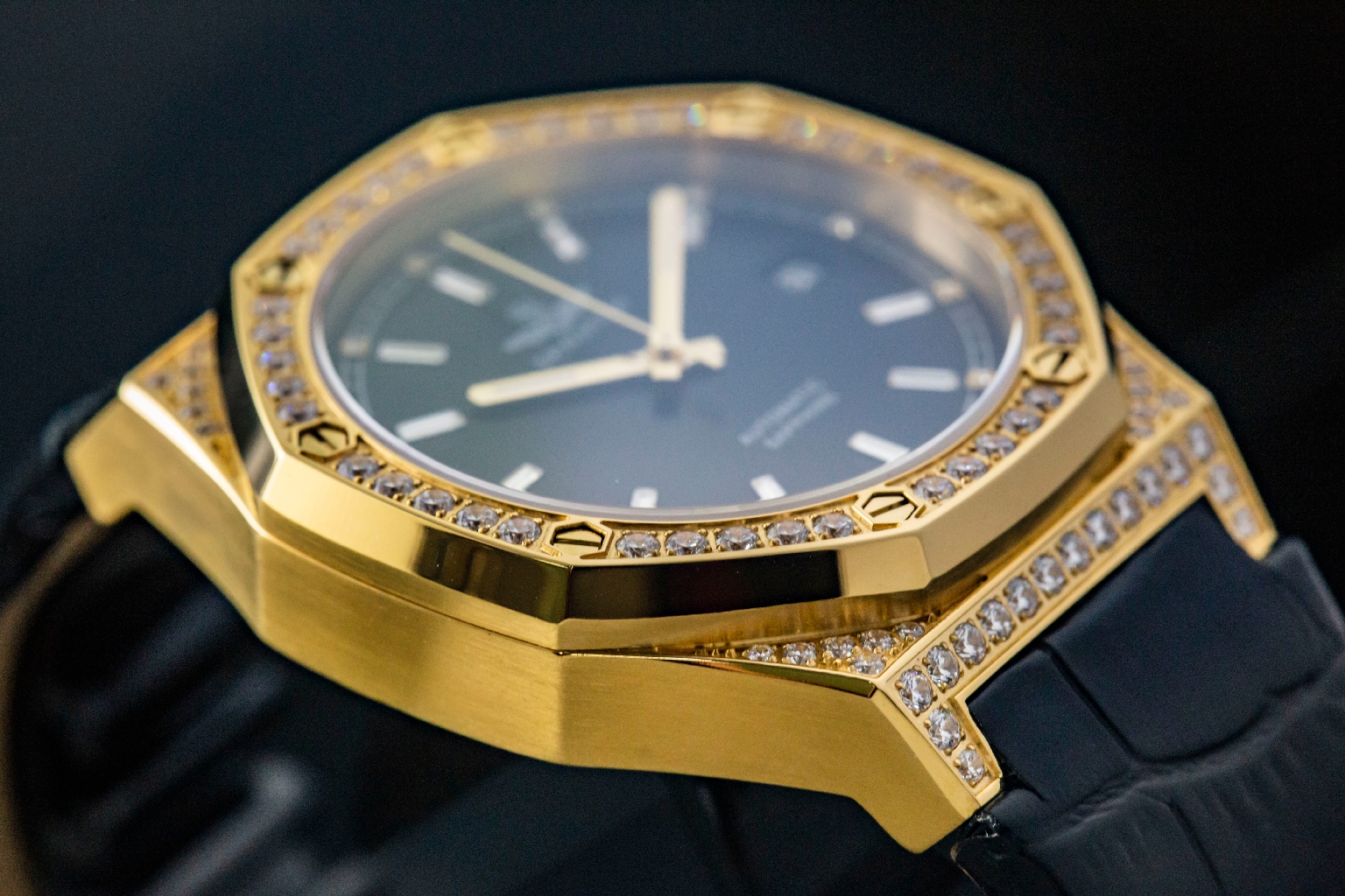 dong-ho-nam-gla-SG9993.4601gla-2