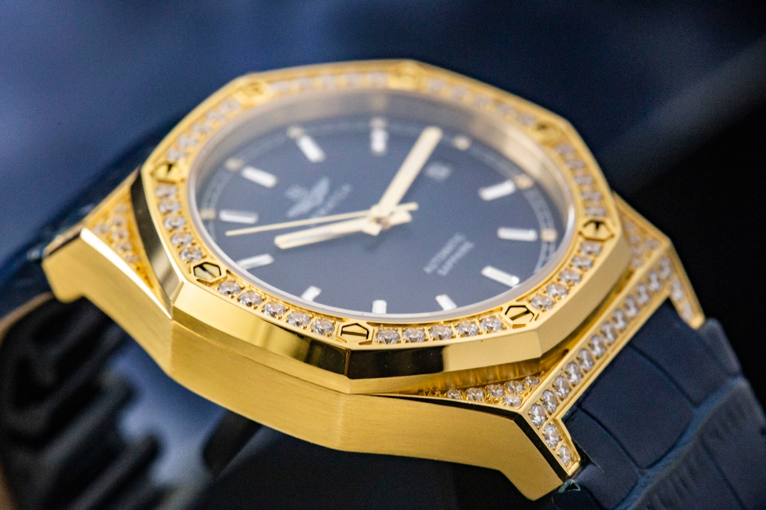 dong-ho-nam-gla-SG9993.4603gla-2