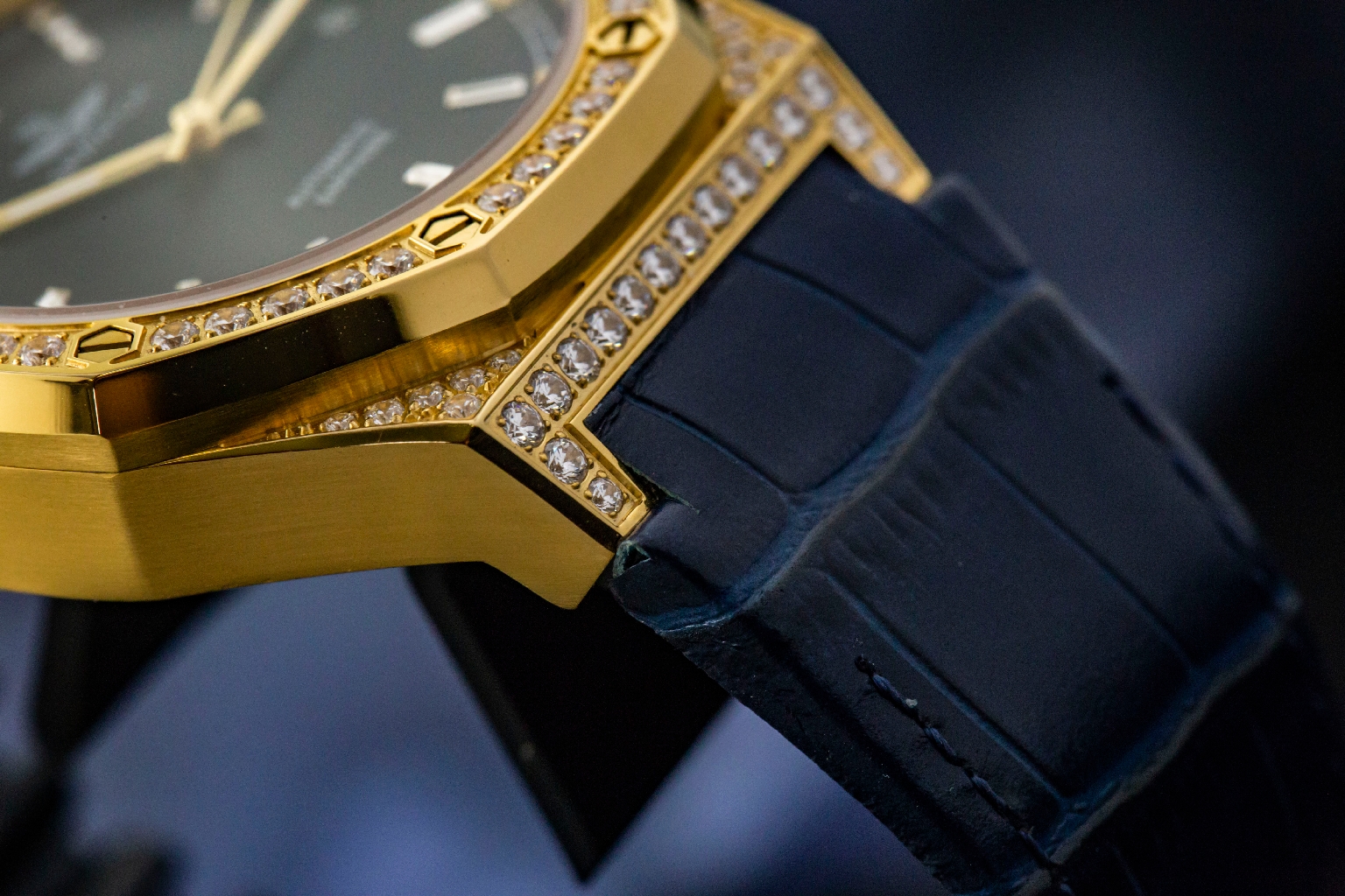 dong-ho-nam-gla-SG9993.4603gla-3