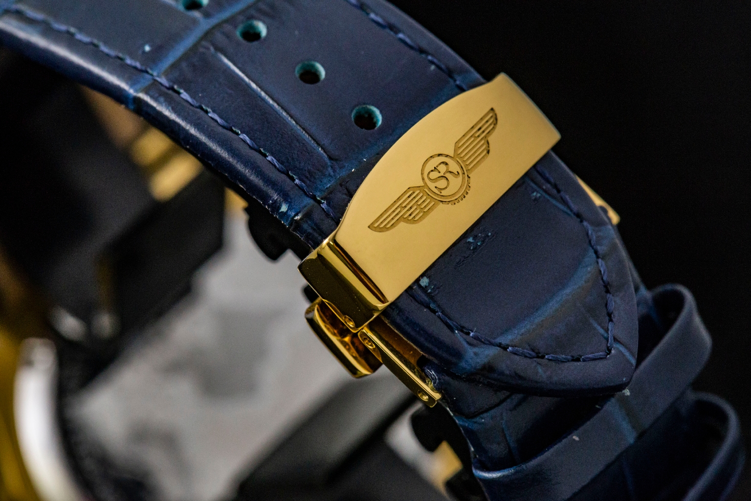 dong-ho-nam-gla-SG9993.4603gla-5