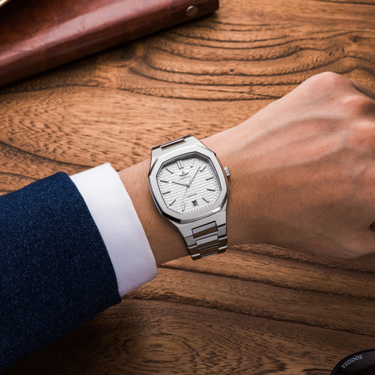 dh-nam-srwatch-moi-bst-2023-SG7001.1102GM-4