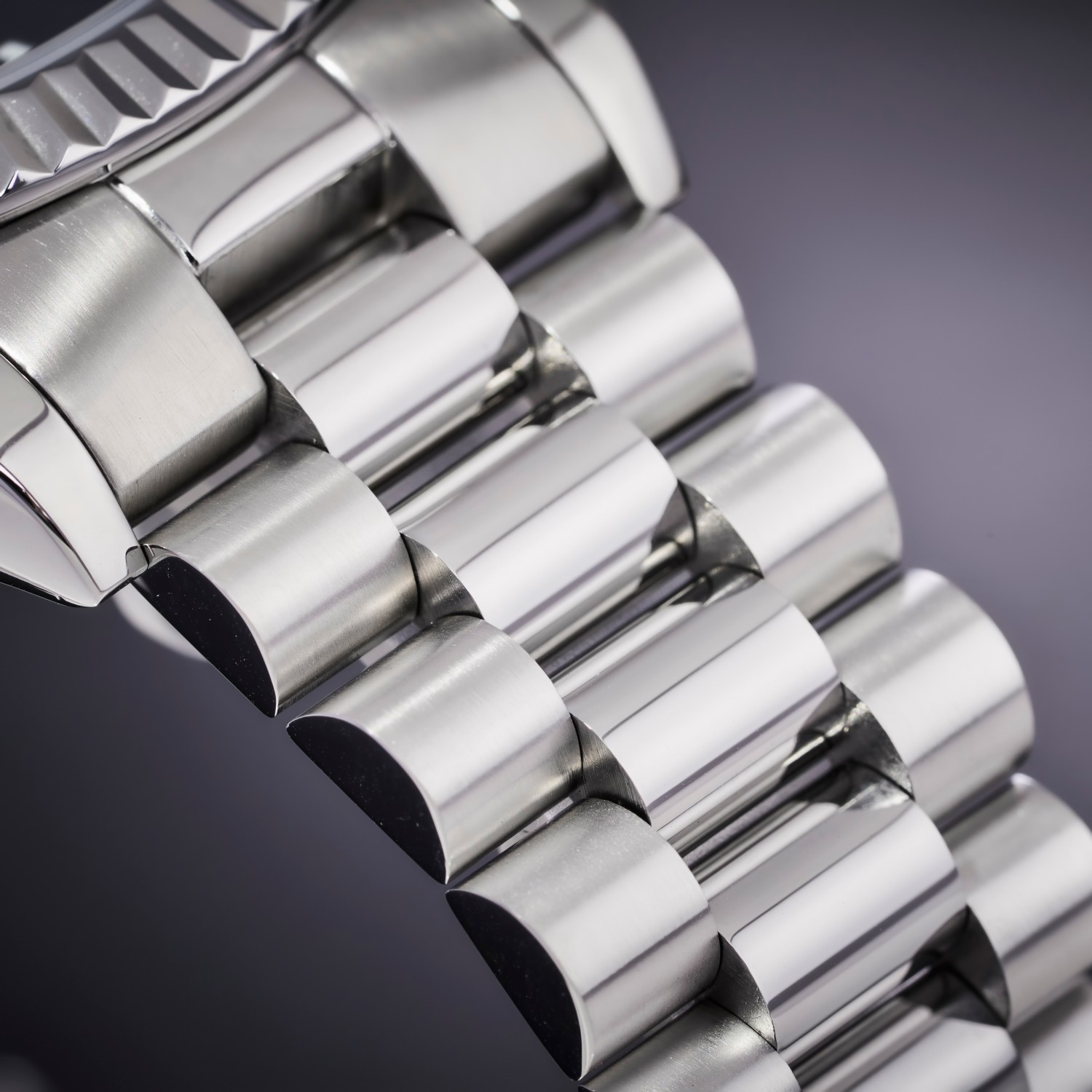 dhnam-srwatch-bst-2023-chitiet-SG7003.1103GM-0041_1