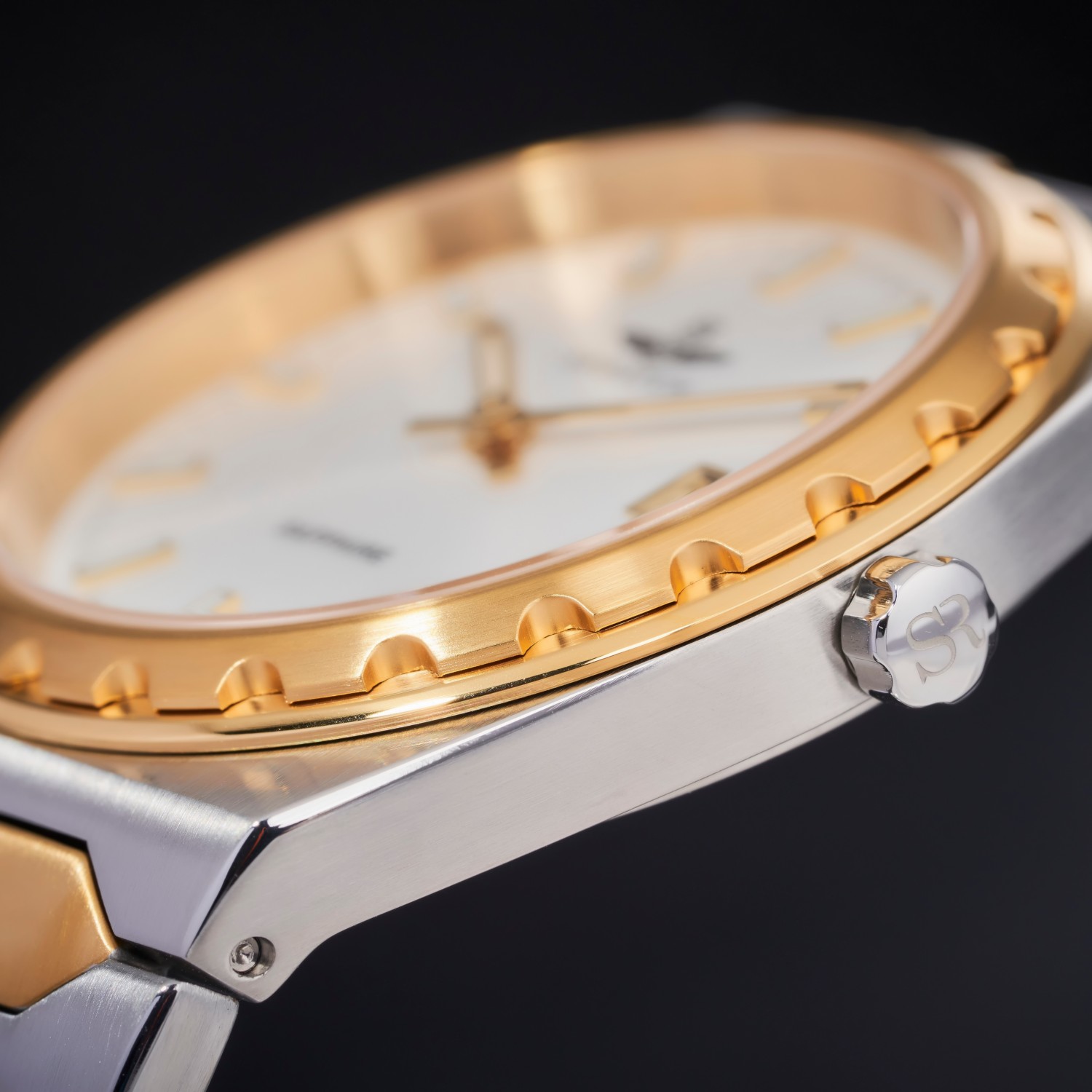 dhnam-srwatch-bst-2023-chitiet-SG7005.1202GM0024_1