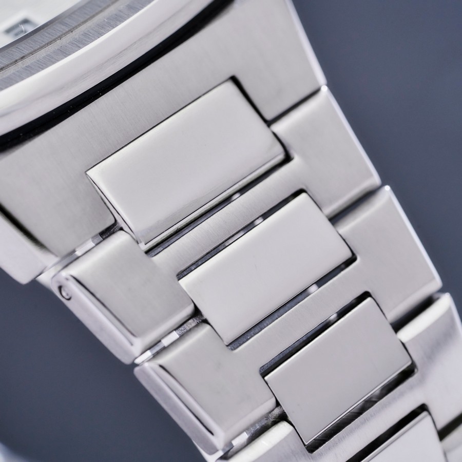 dong-ho-nam-srwatch-bst-2023-chitiet-SG7001.1102GM-4