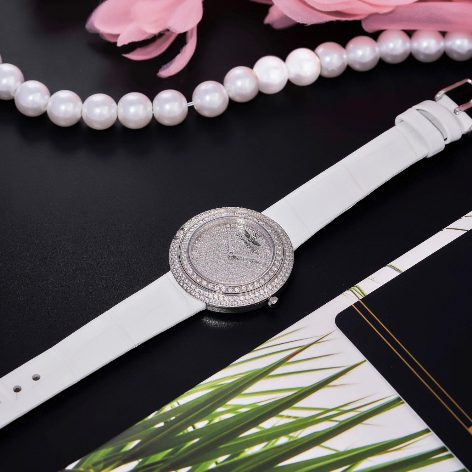 dh-nu-srwatch-bst-2023-SL5011.4402BL