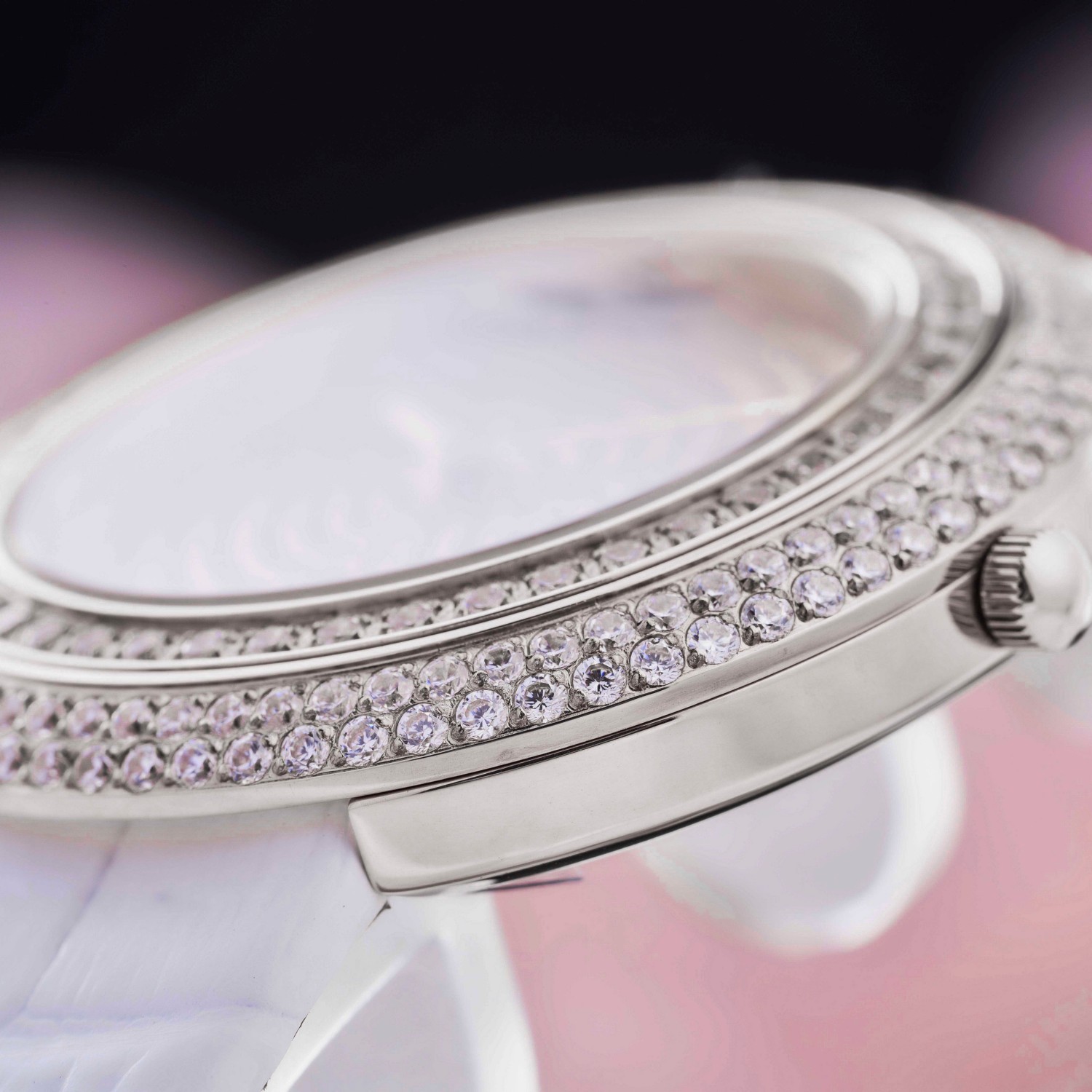 dh-nu-srwatch-bst-2023-SL5011.4402BL_199_1_1_1