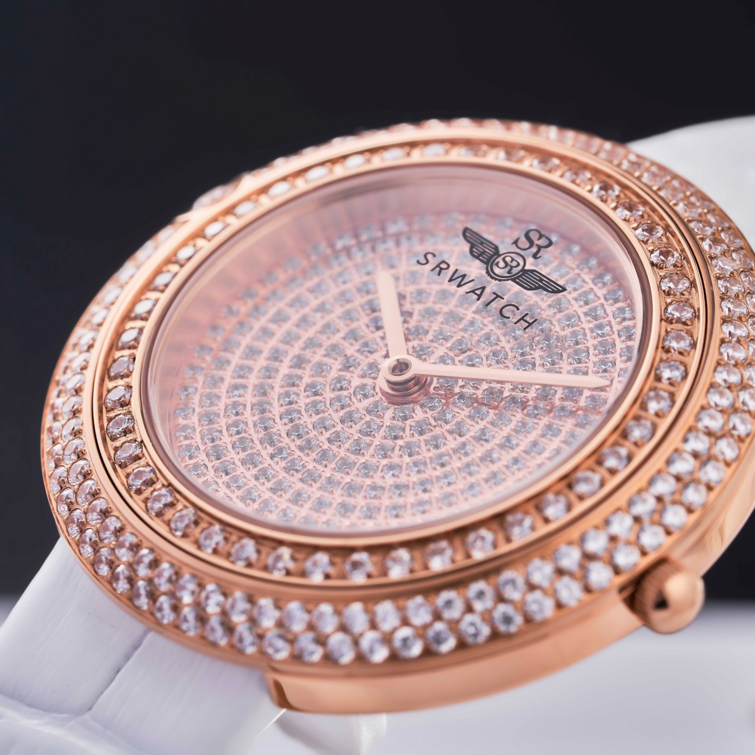 dh-nu-srwatch-bst-2023-SL5011.9402BL_196_1