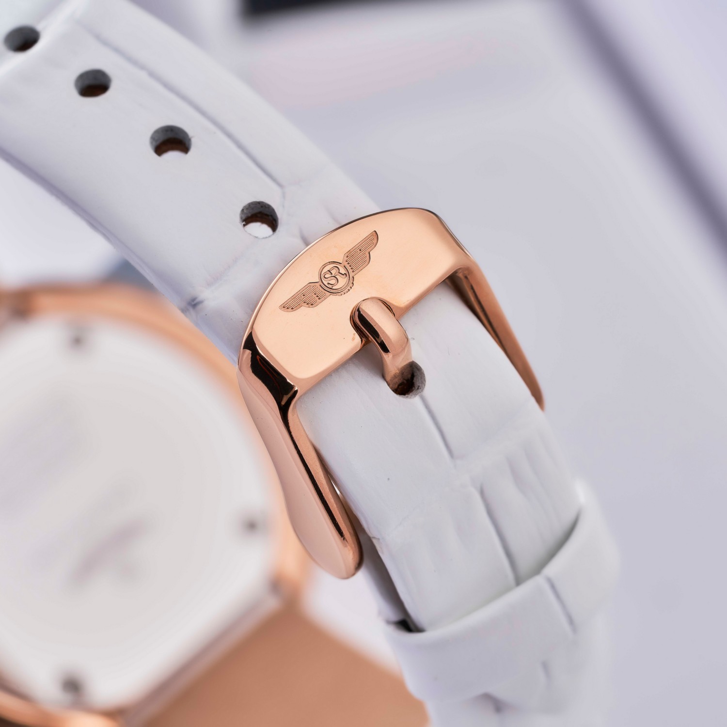 dh-nu-srwatch-bst-2023-SL5011.9402BL_200_1