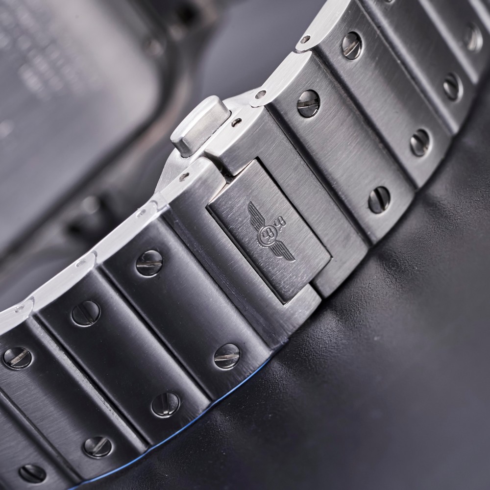 dh-nam-srwatch-bst-gm-2025-SG7008.1101GM_3