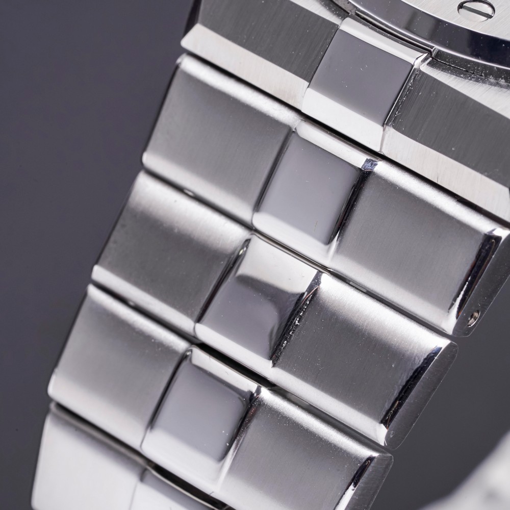 dh-nam-srwatch-bst-gm-2025-SG7009.1103GM_8